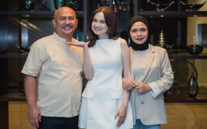 Ayah Ibu Syifa Hadju Pamer Foto Bareng El Rumi kala Mama Rizky Nazar Posting Pesan Haru