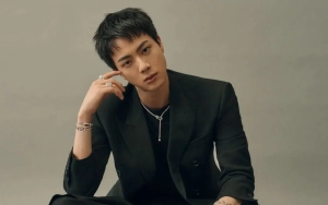 Jin BTS Ngaku Khawatir Pemotretan Pakai Brand Gucci