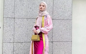 Wajah Asli Inara Rusli Jadi Perbincangan saat Foto Pakai Kamera Fans