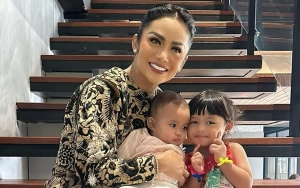 Kris Dayanti Disorot Abis-abisan usai Bibir Cucu Keduanya Mendadak Merah 