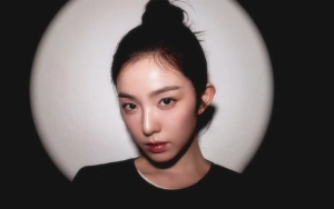 Irene Red Velvet Buktikan Visual Menawan meski Kualitas Foto di Lapangan Bisbol Kurang