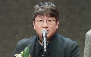 Berat Badan Bang Si Hyuk Diduga Turun Drastis usai Rumor Kencani BJ Seksi