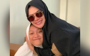 Viral Video Diduga Lolly Pamer Baby Bump usai Nikita Mirzani Sindir Putrinya Dihamili Anak Gembel