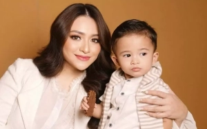 Nathalie Holscher Makin Sukses usai Balik Nge-DJ Hingga Hadiahi Putra Kecilnya Mobil Mewah 