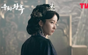 Sutradara 'Queen Woo' Buka Suara usai Kostum Dituding Mirip Serial Tiongkok