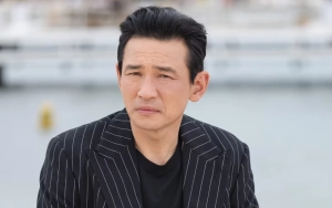 Hwang Jung Min Kuak Alasan Pakai Gaun Pengantin di Potret Prewedding