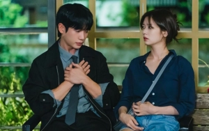 Jung Hae In dan Jung So Min Mendadak Mellow Jelang Ending 'Love Next Door'