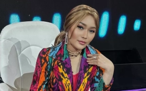 Inul Daratista Tampil Berhijab Singgung Beratnya Jadi Istri dan Ibu