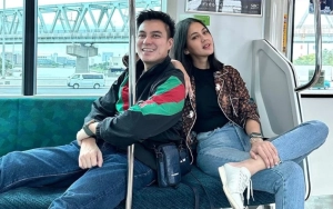 Senyum Paula Maknyes ketika Baim Wong Dirujak Buntut Gugat Cerai Istri