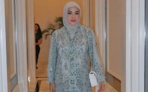Aurel Hermansyah Pamer Body Goals Langsing Manglingi walau Gaya Hijab Kena Julid