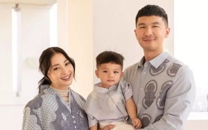 Nikita Willy Digunjing usai Akui Sedih Anak Tak Bisa Berlarian di Rumput saat Berada di Jakarta