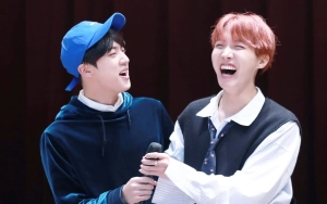 Tingkah Nyeleneh Jin saat Sambut J-Hope Keluar Wamil Bikin Salfok