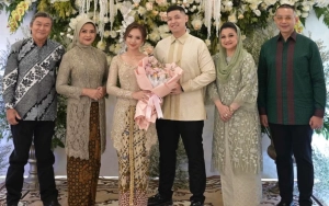 Putri Cantik Willy Dozan dan Betharia Sonata Resmi Dilamar Pacar Tampan