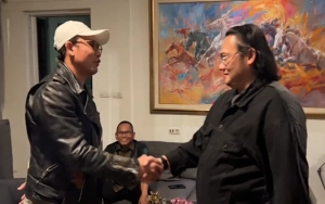 Detik-Detik Denny Sumargo Siap Dihajar Farhat Abbas Sambil Sampaikan Pesan Makjleb