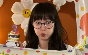 Jeon So Min Umbar Potret Pakai Gaun Pengantin Seksi