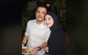 Irish Bella Tetap Jualan via Live walau Diratukan Suami Tajir