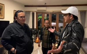 Farhat Abbas Ngode Sindir Denny Sumargo Tak Punya Otak hingga Siap Lapor usai Diminta Mundur