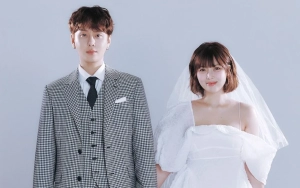 Outfit HyunA saat Liburan Pengantin Baru Bareng Yong Jun Hyung Bikin Salfok