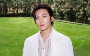 Ji Chang Wook Sambat Tak Bisa Pulang Berjam-jam Gegara Kang Ha Neul