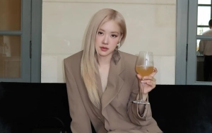 Lirik '2 Years' Rose BLACKPINK yang Menyayat Hati Picu Kehebohan