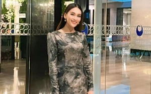 Adab Ayu Ting Ting Bertemu Teman Lama Ramai Diperbincangkan