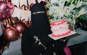 Umi Pipik Jleb Bongkar Fakta Mengejutkan usai Dibandingkan dengan Kartika Putri soal Cadar