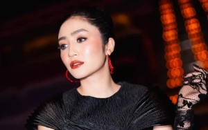 Febby Rastanty Nyeletuk Sebut Sang Papa ‘Islam KTP’ saat Ungkap Perbedaan Agama Orang Tua