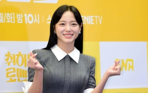 Kim Sejeong Akui Punya Sugesti Cintai Lawan Main saat Terlibat Proyek Romcom