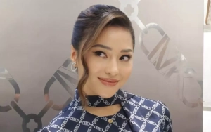 Nikita Willy Seru-seruan Nonton NBA Tak Lama Setelah Melahirkan Putra Kedua