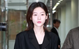 Kim Sae Ron Tanggapi Rumor Menikah usai Pamer Potret Mesra Bareng Cowok