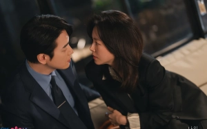 Han Ji Min Dicecar Penonton 'Love Scout' Soal Adegan Hampir Cium Lee Joon Hyuk