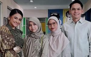 Adab Marshanda Hargai Istri Ben Kasyafani di Wisuda Sienna Bikin Kagum