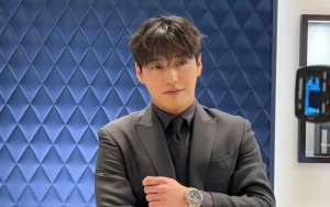 Kang Ha Neul Kuak Alasan Enggan Punya Kartu Kredit meski Kaya Raya