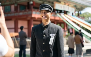Park Bo Gum Diam-Diam Tutupi Kesalahan Staf 'When Life Gives You Tangerines'