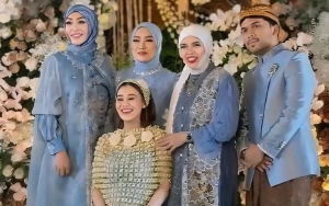 Adab Aaliyah Massaid pada Ibu Tiri hingga Hijab Geni Faruk Jadi Sorotan di Acara 7 Bulan Kehamilan
