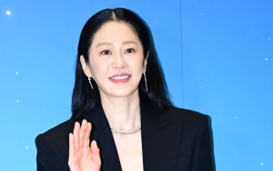 Go Hyun Jung Pajang Foto Langka Sang Putra usai Cerai