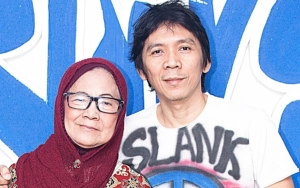 Bimbim SLANK Sekeluarga Kabulkan Wasiat Terakhir Bunda Iffet saat Pemakaman