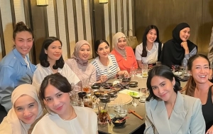 Paula Verhoeven Dipeluk Nagita Slavina cs di Tengah Cibiran Haters