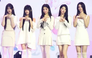 Teaser Baru ILLIT Dituduh Plagiarisme: Mirip Logo BLACKPINK!