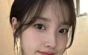 Knetz Terpesona dengan Pictorial Baru IU untuk New Balance