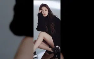 Isu Kontroversial, Lee Hye Young Hapus Foto dan Unggah Gambar Anjingnya