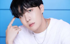 Becky G Cerita J-Hope BTS Nervous Sebelum Lollapalooza dan Dukungan Mereka