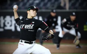 Kabar Mengejutkan: Pitcher Muda KT Wiz, Won Sang Hyun, Harus Jalani Operasi