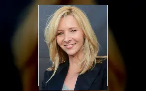 Lisa Kudrow Ungkap Penilaian Sebelah Mata Karena Karakter Phoebe di Friends
