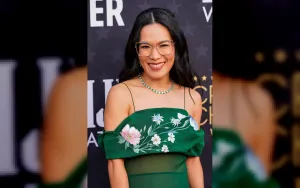 Ali Wong dan Amanda Seyfried Suarakan Film Animasi 'Steps' tentang Saudara Tiri Cinderella