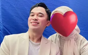 Anwar Bab Curhat Pengalaman Tak Menyenangkan dengan Penggemar