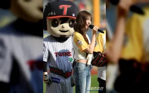 LG Twins Gelar Acara Spesial untuk Fans dengan Running Academy dan Fan Meeting