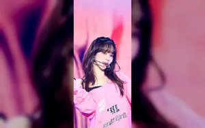 Chaewon tripleS Tanggapi Kekhawatiran Kesehatan dan Bantah Isu Anoreksia