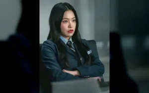 Yeri Red Velvet dan Kang Sang Jun Tampilkan Teaser Drama 'Azure Spring'