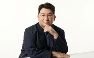 Park Myung Soo Soroti Kasus Penangkapan Bang Si Hyuk dengan Lagu 'Beautiful Arrest'